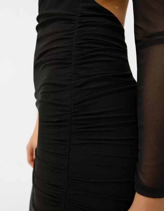 Abito maxi in tulle a maniche lunghe