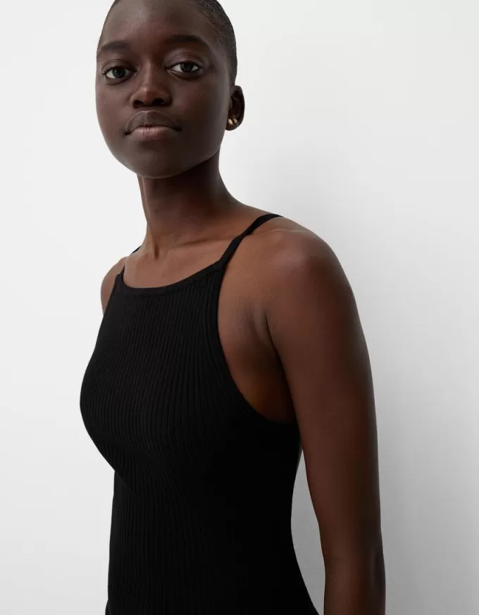 Abito midi con schiena scoperta