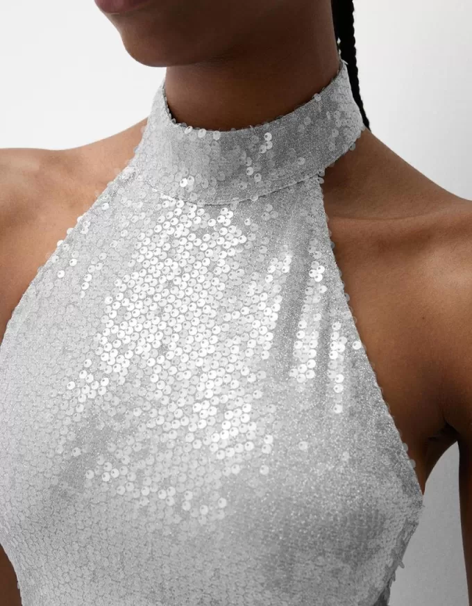 Abito midi con scollo all’americana con paillettes