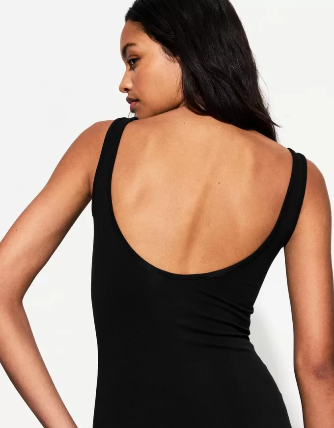 Abito midi con spalline