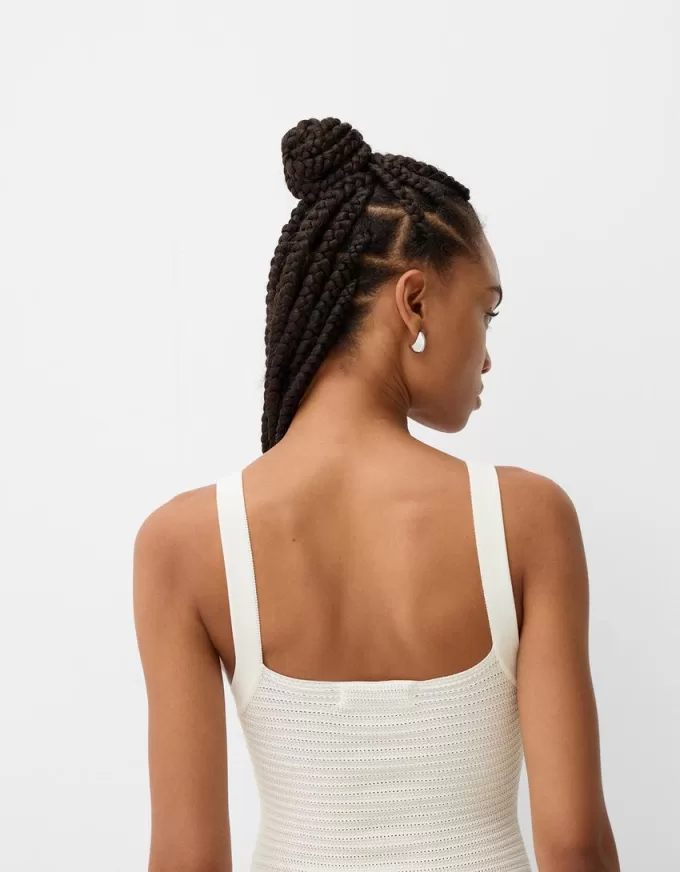 Abito midi in maglia aperta con spalline