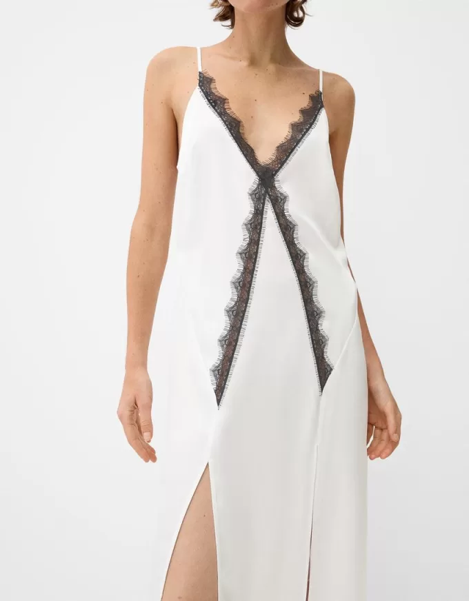 Abito midi in pizzo satinato