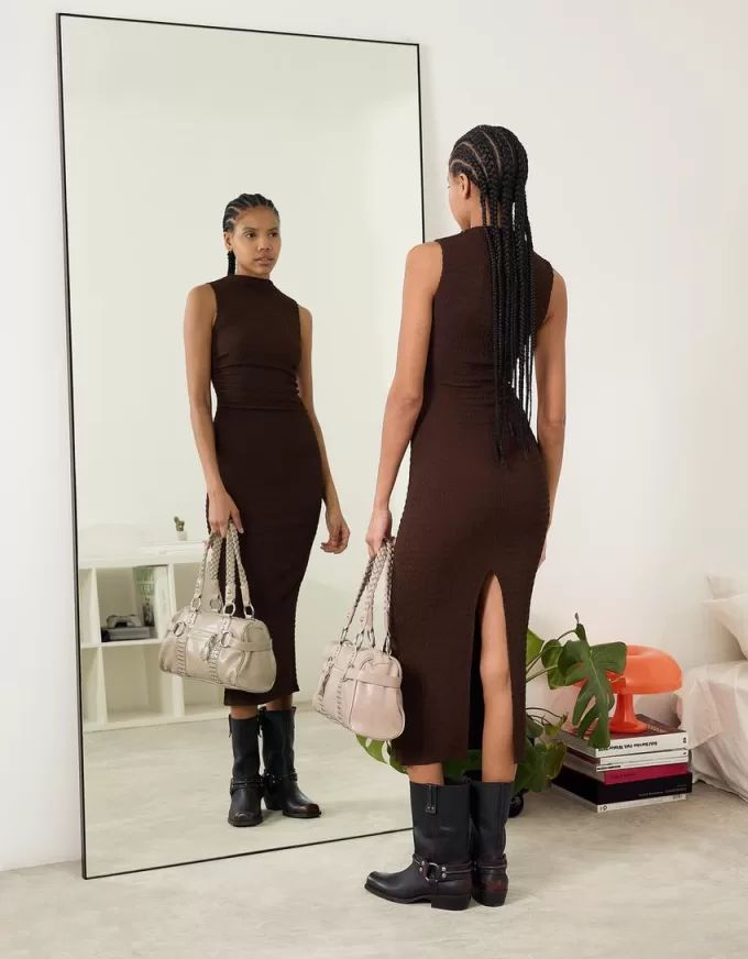 Abito midi testurizzato aderente