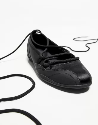 Ballerine sportive legate