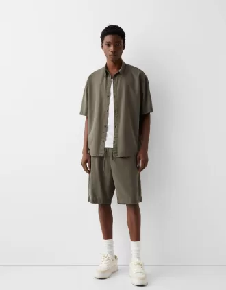 Bermuda rustici a gamba larga