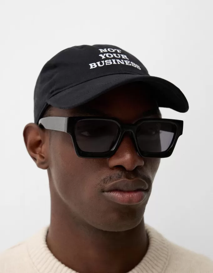 Berretto ricamato Berretto ricamato