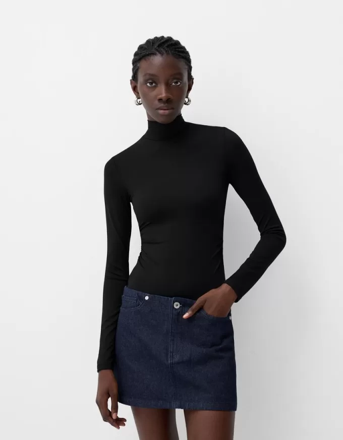 Body a maniche lunghe e collo alto