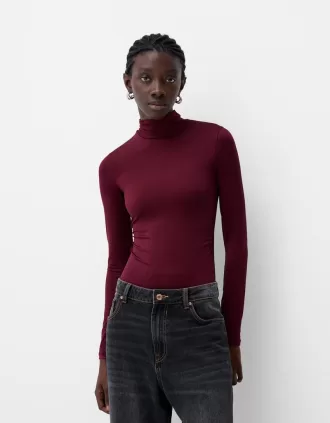 Body a maniche lunghe e collo alto