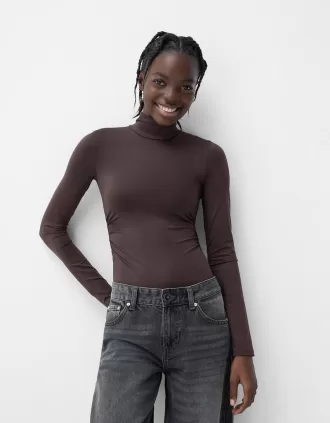 Body a maniche lunghe e collo alto