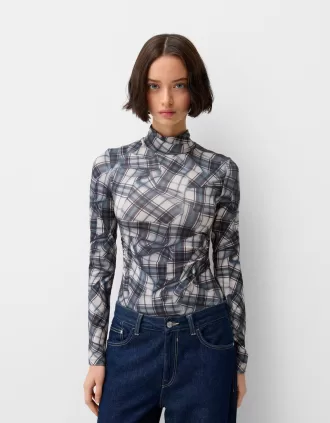 Body a maniche lunghe e collo alto