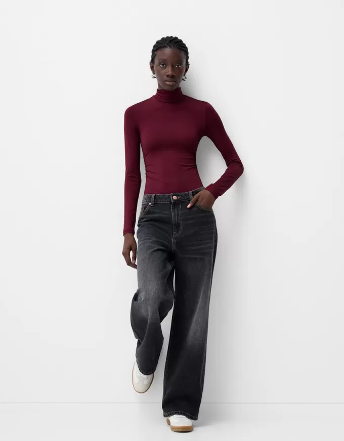 Body a maniche lunghe e collo alto