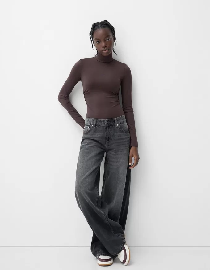 Body a maniche lunghe e collo alto