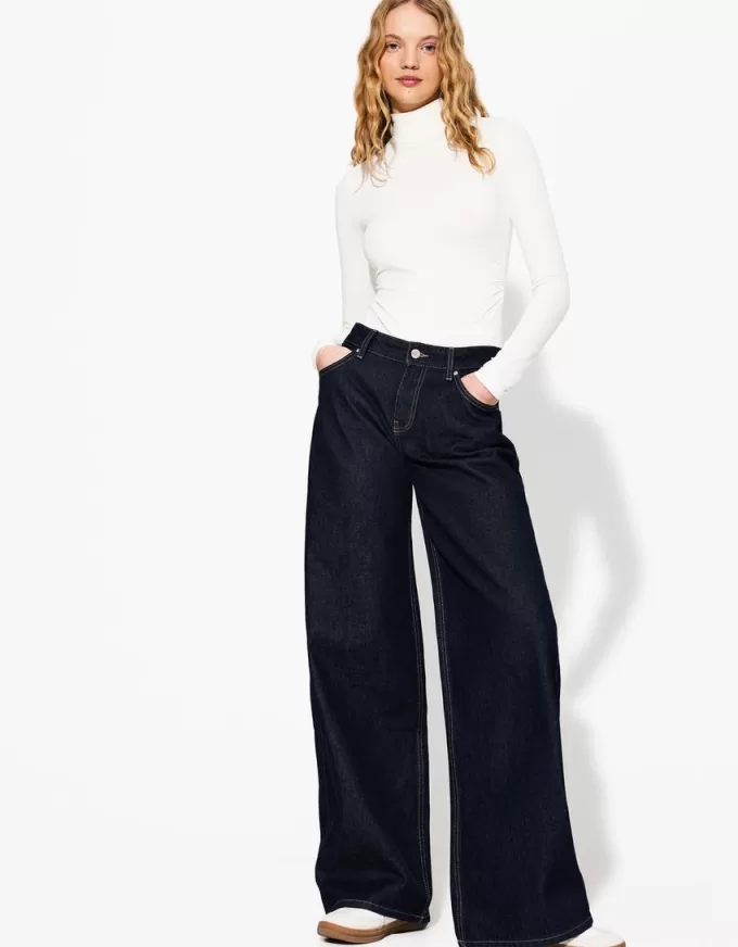 Body a maniche lunghe e collo alto