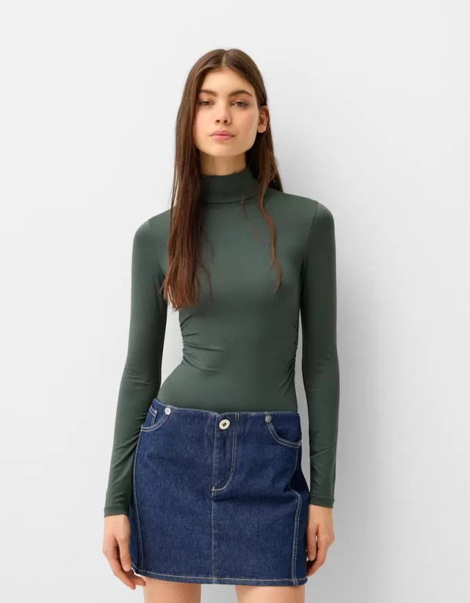 Body a maniche lunghe e collo alto