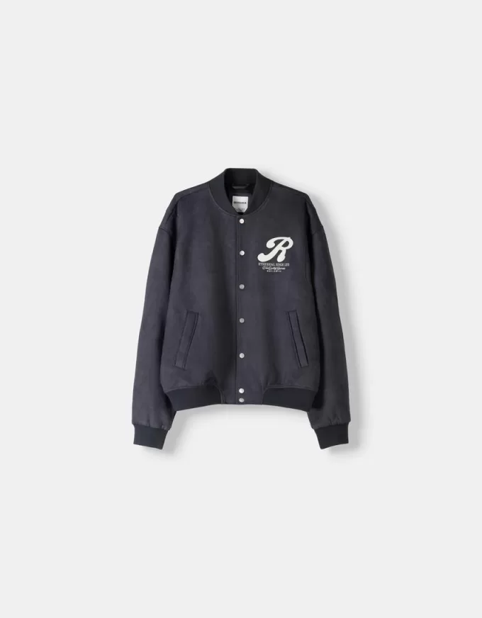 Bomber universitario