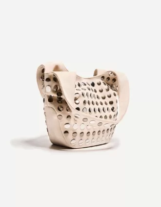 Borsa in finta pelle scamosciata borchiata