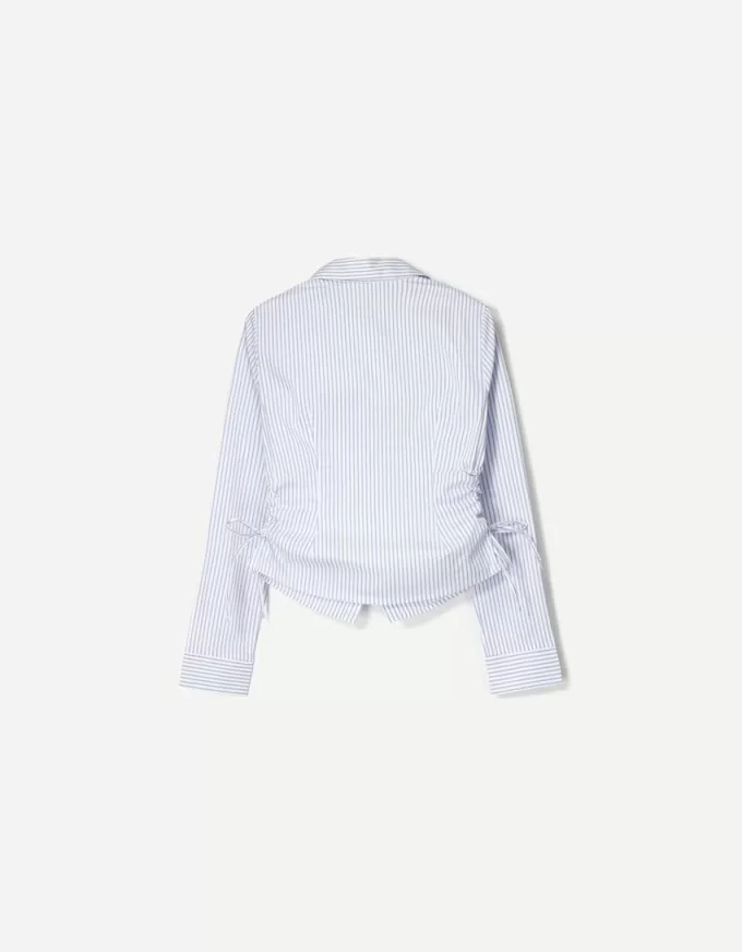 Camicia aderente con arricciatura