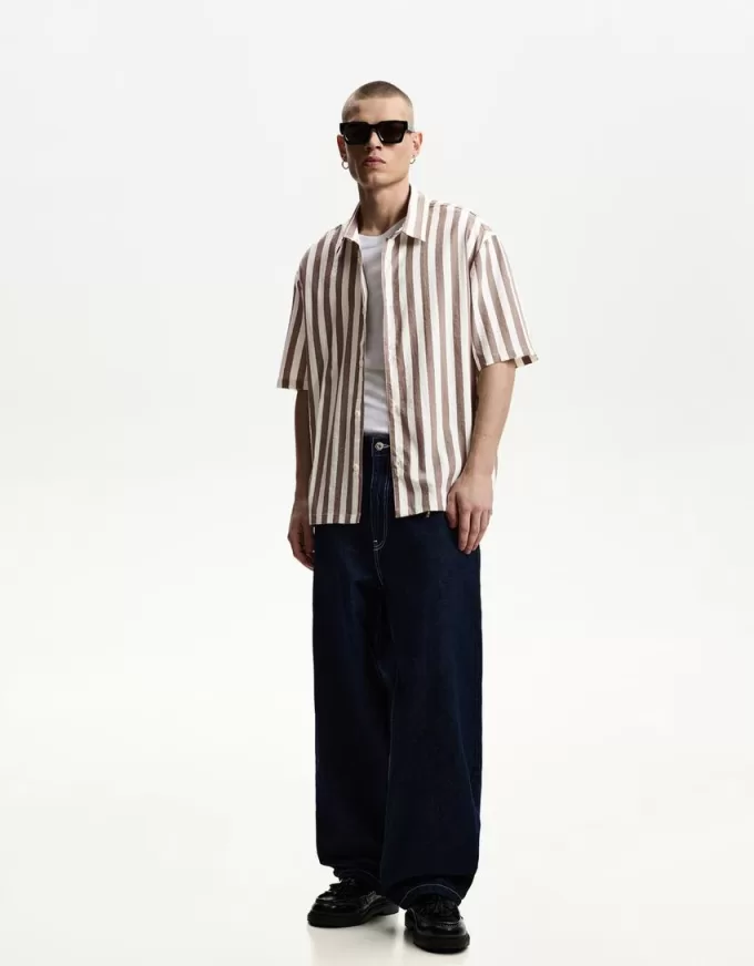 Camicia dalla vestibilità rilassata a maniche corte