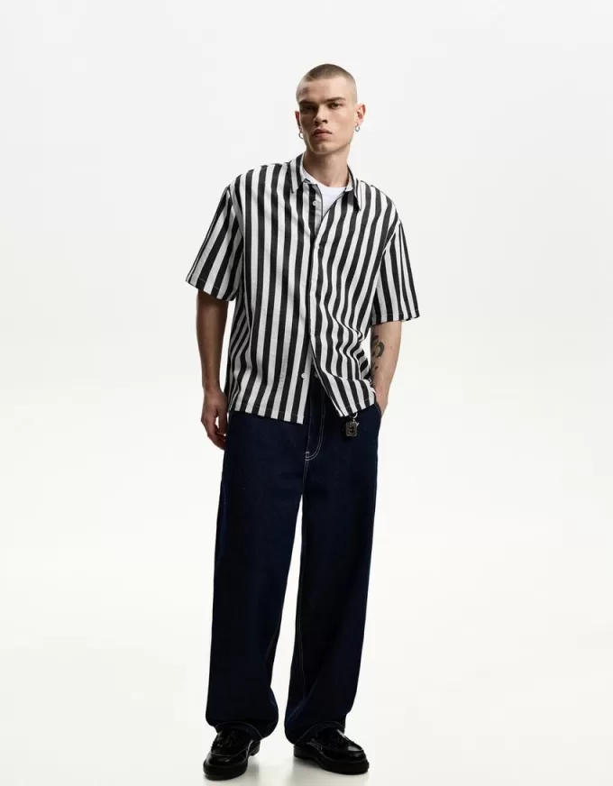 Camicia dalla vestibilità rilassata a maniche corte