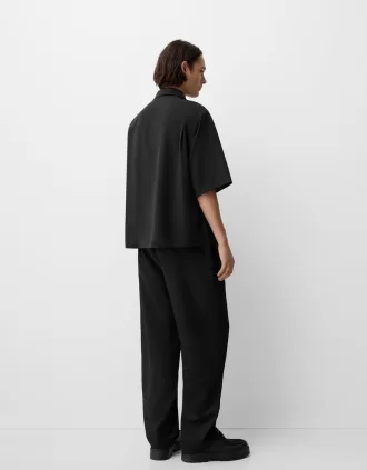 Camicia incrociata a maniche corte, vestibilità boxy, con fibbia