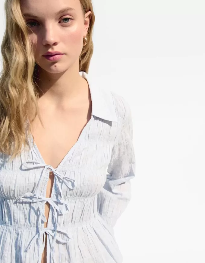 Camicia rustica con arricciatura