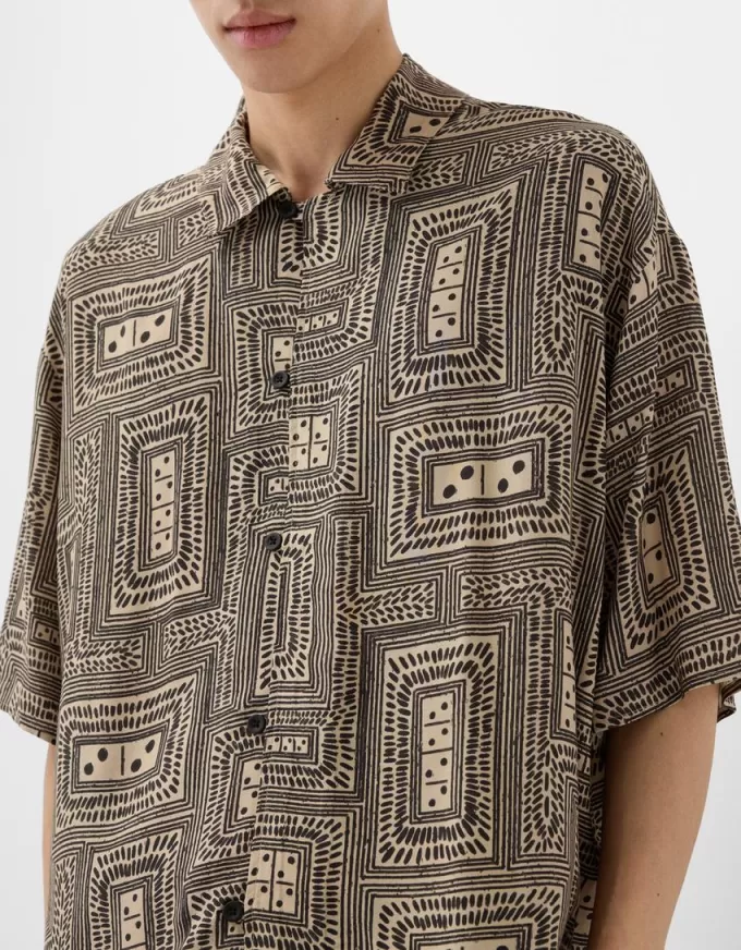 Camicia squadrata stampata a maniche corte