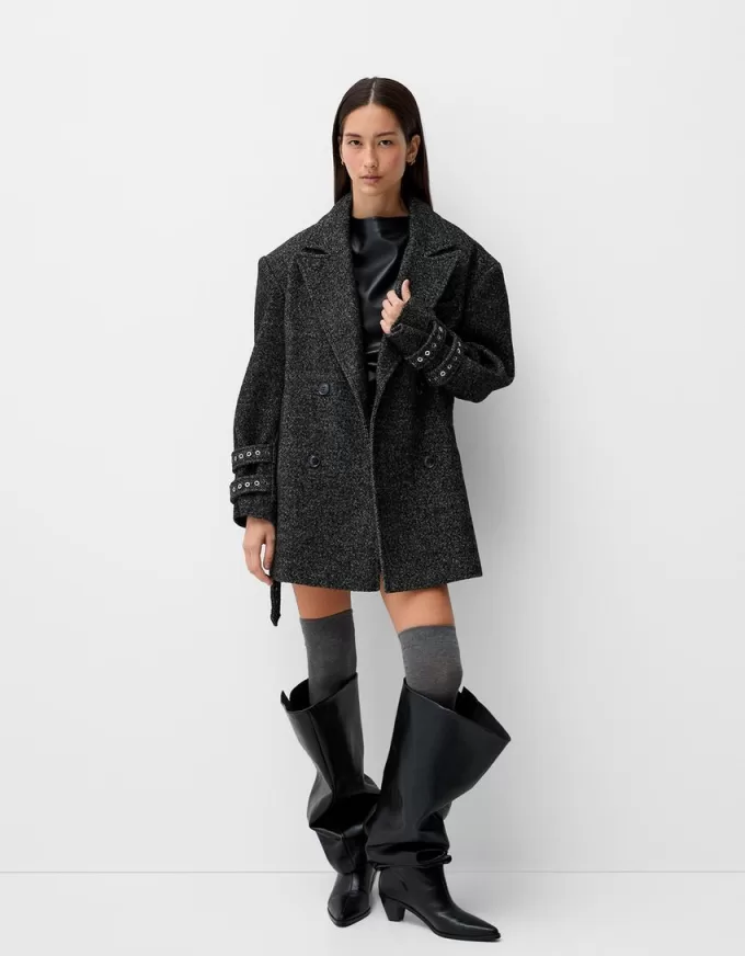 Cappotto Bershka Generation con occhielli