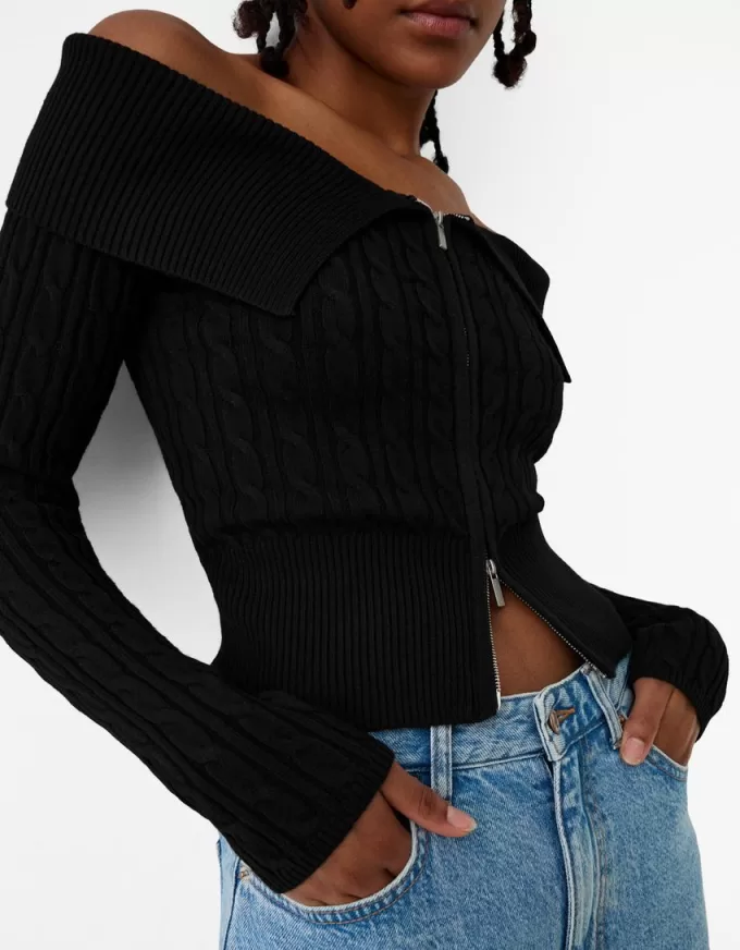 Cardigan Bardot in maglia a trecce con cerniera