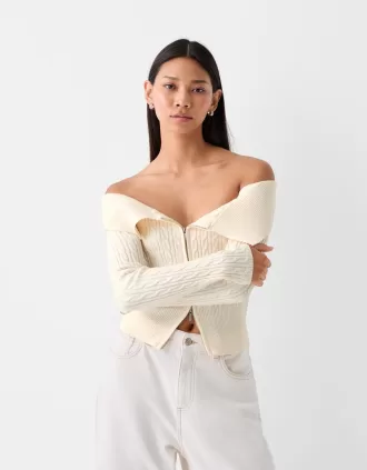 Cardigan Bardot in maglia a trecce con cerniera