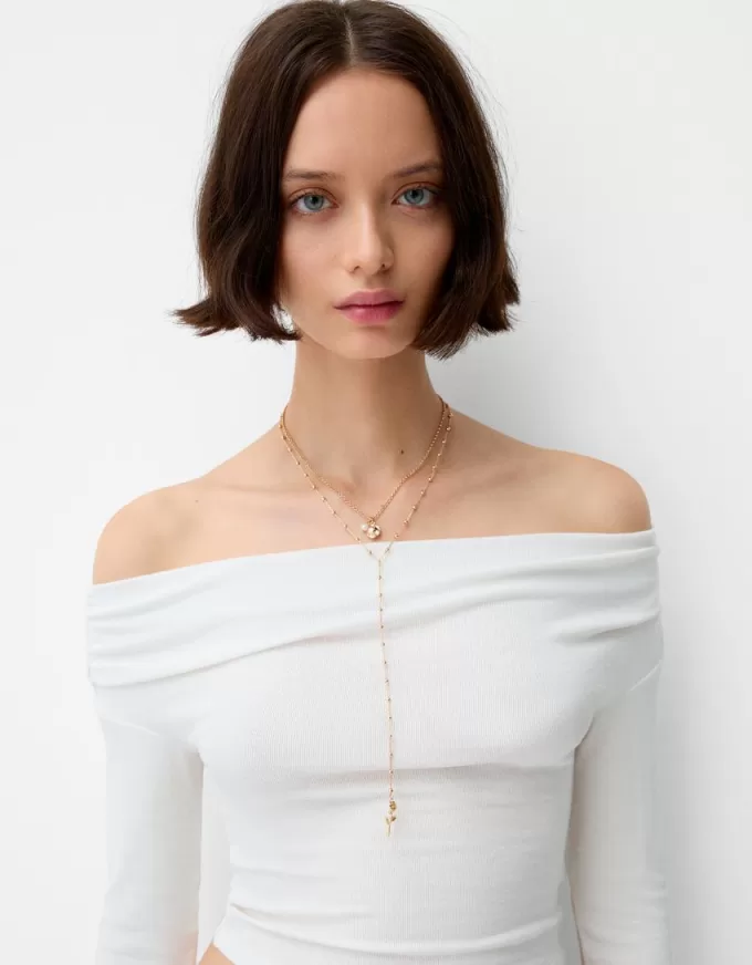 Collana lunga con rose