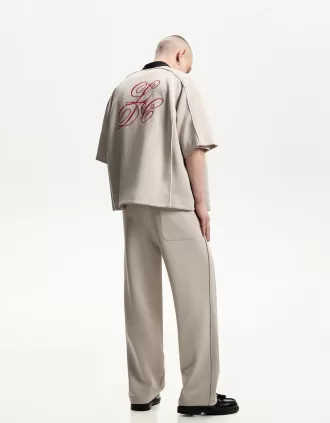 Completo camicia e pantaloni