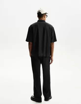 Completo camicia e pantaloni