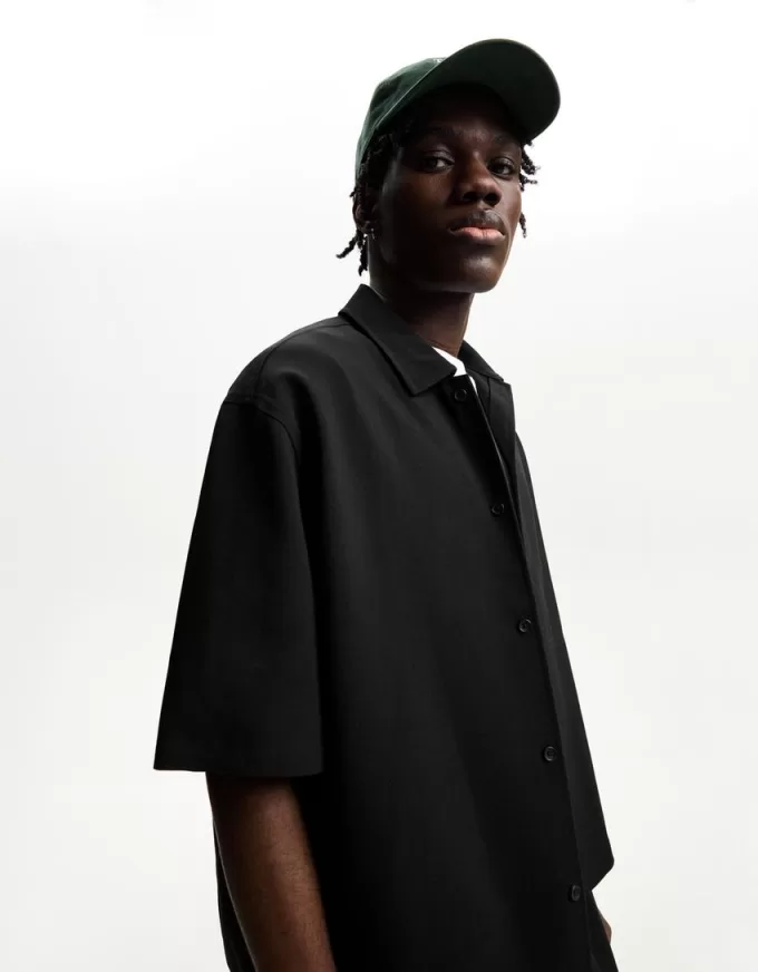 Completo camicia e pantaloni