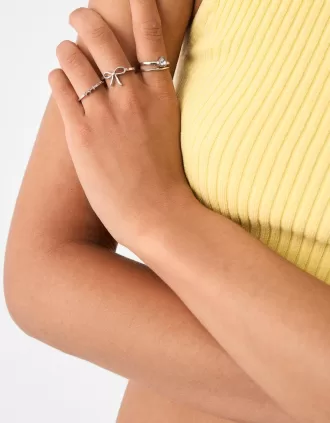 Confezione da 9 anelli a cuore