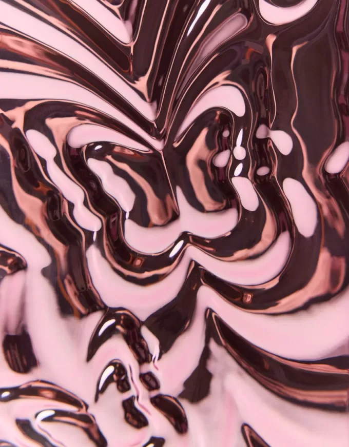 Custodia per cellulare con stampa metallizzata di farfalle