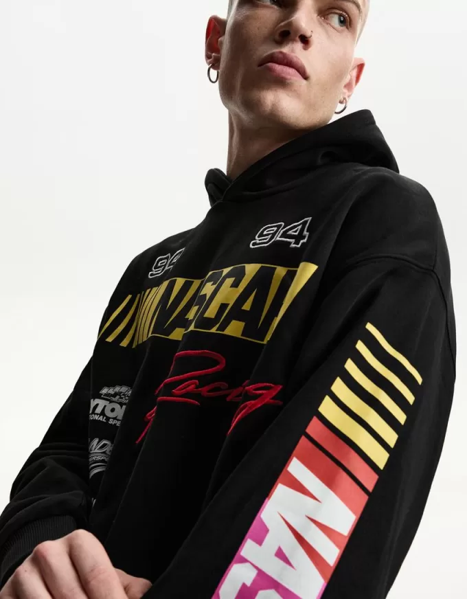 Felpa boxy con cappuccio e stampa Nascar