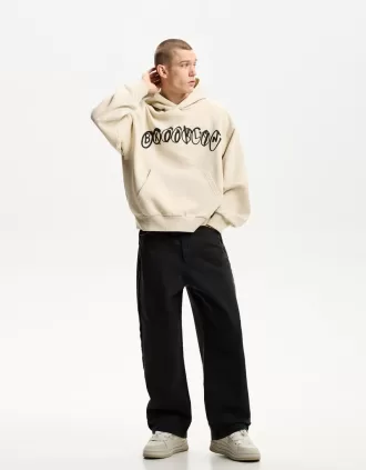 Felpa con cappuccio dalla vestibilità squadrata stampata