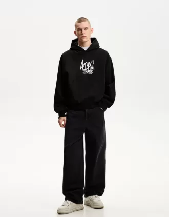 Felpa con cappuccio dalla vestibilità squadrata stampata