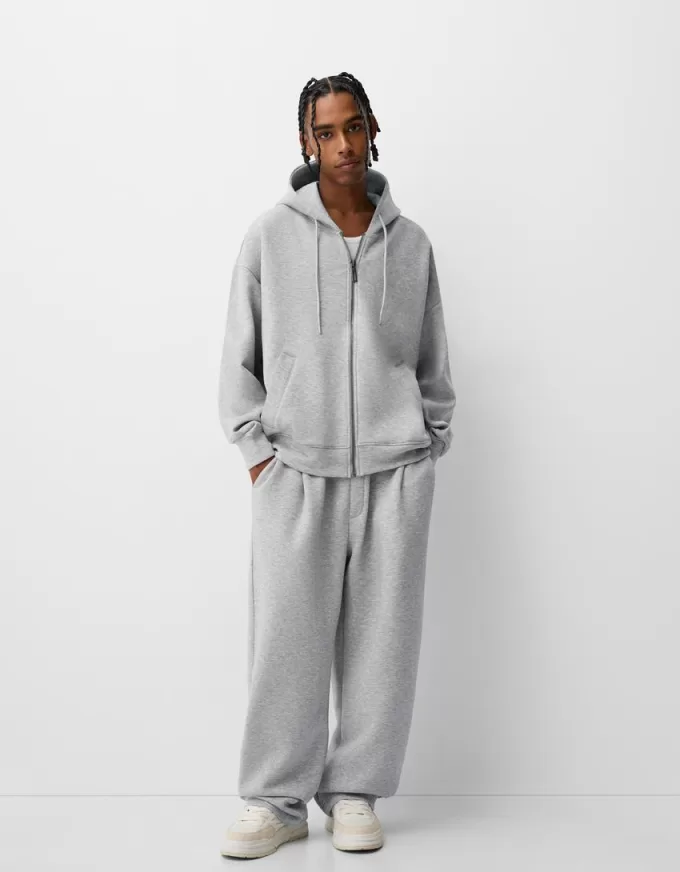 Felpa con cappuccio e zip dal taglio squadrato