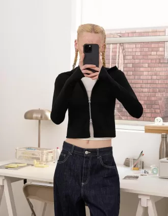 Felpa con cappuccio e zip in modal