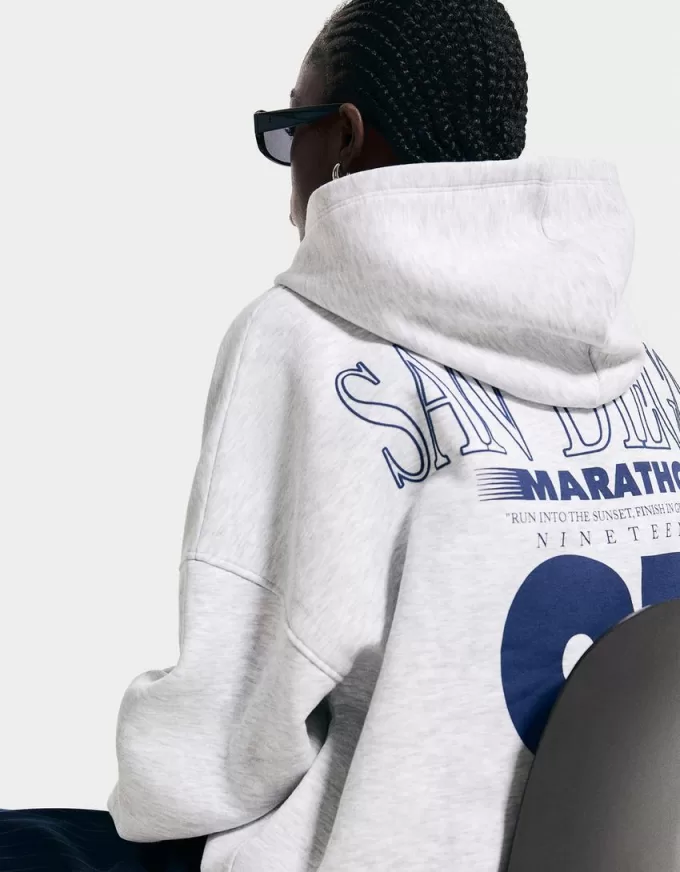 Felpa con cappuccio stampata