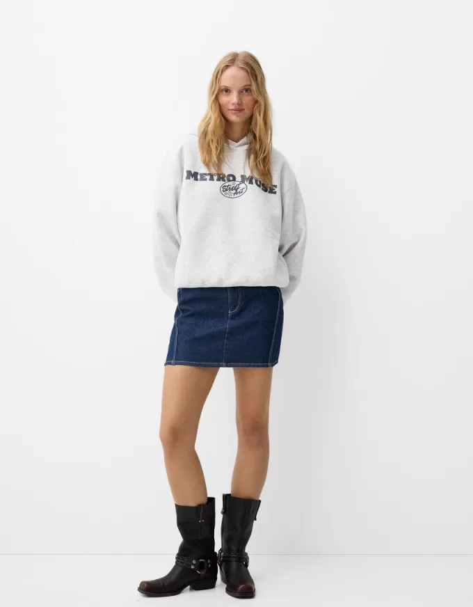 Felpa con cappuccio stampata