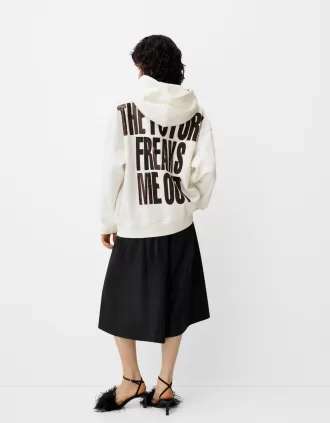 Felpa con cappuccio stampata con zip