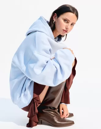 Felpa con cappuccio strappata BERSHKA SERIES