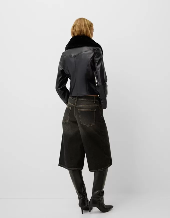 Giacca aderente effetto pelle con collo in materiale felpato