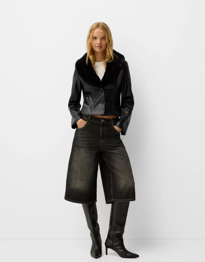 Giacca aderente effetto pelle con collo in materiale felpato