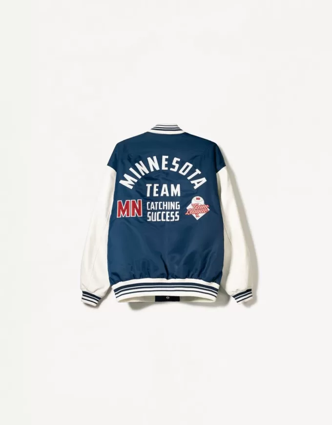 Giacca college con maniche a contrasto