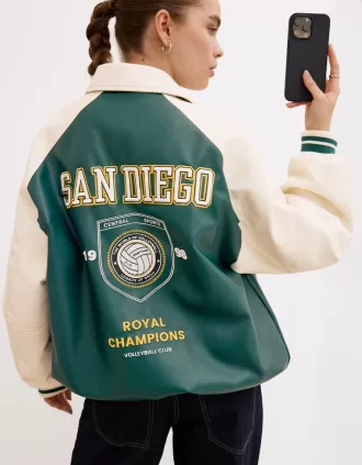 Giacca college in finta pelle