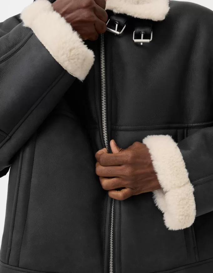 Giacca dalla vestibilità boxy effetto pelle