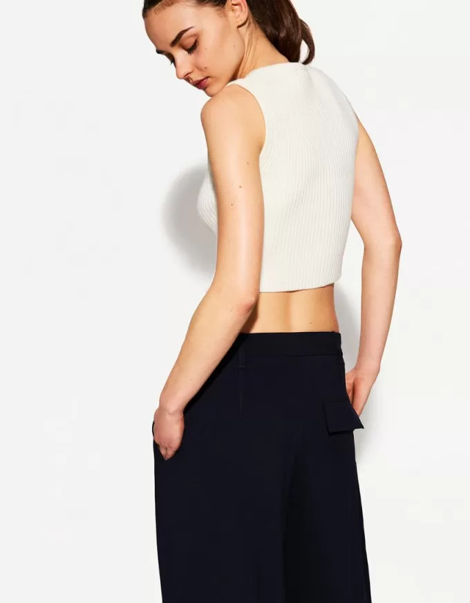 Gilet a costine con scollo a V